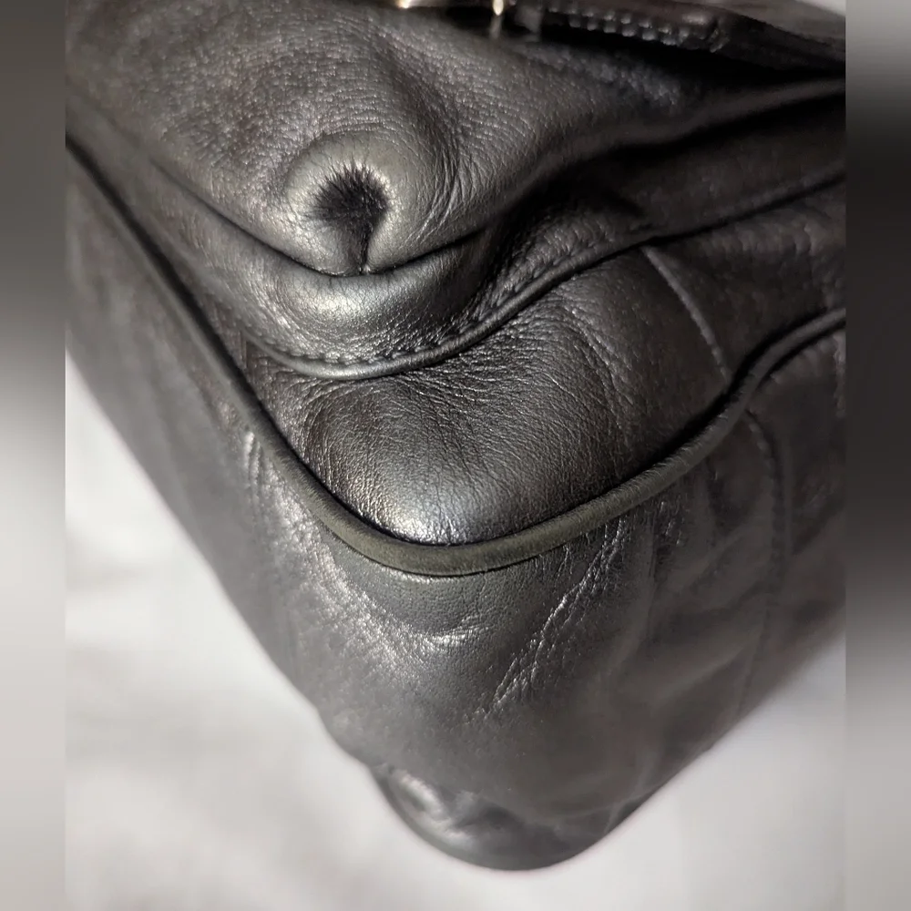 Coach stylish metallic